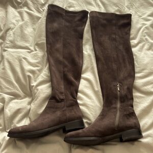 Over the knee suede boots, chocolate brown